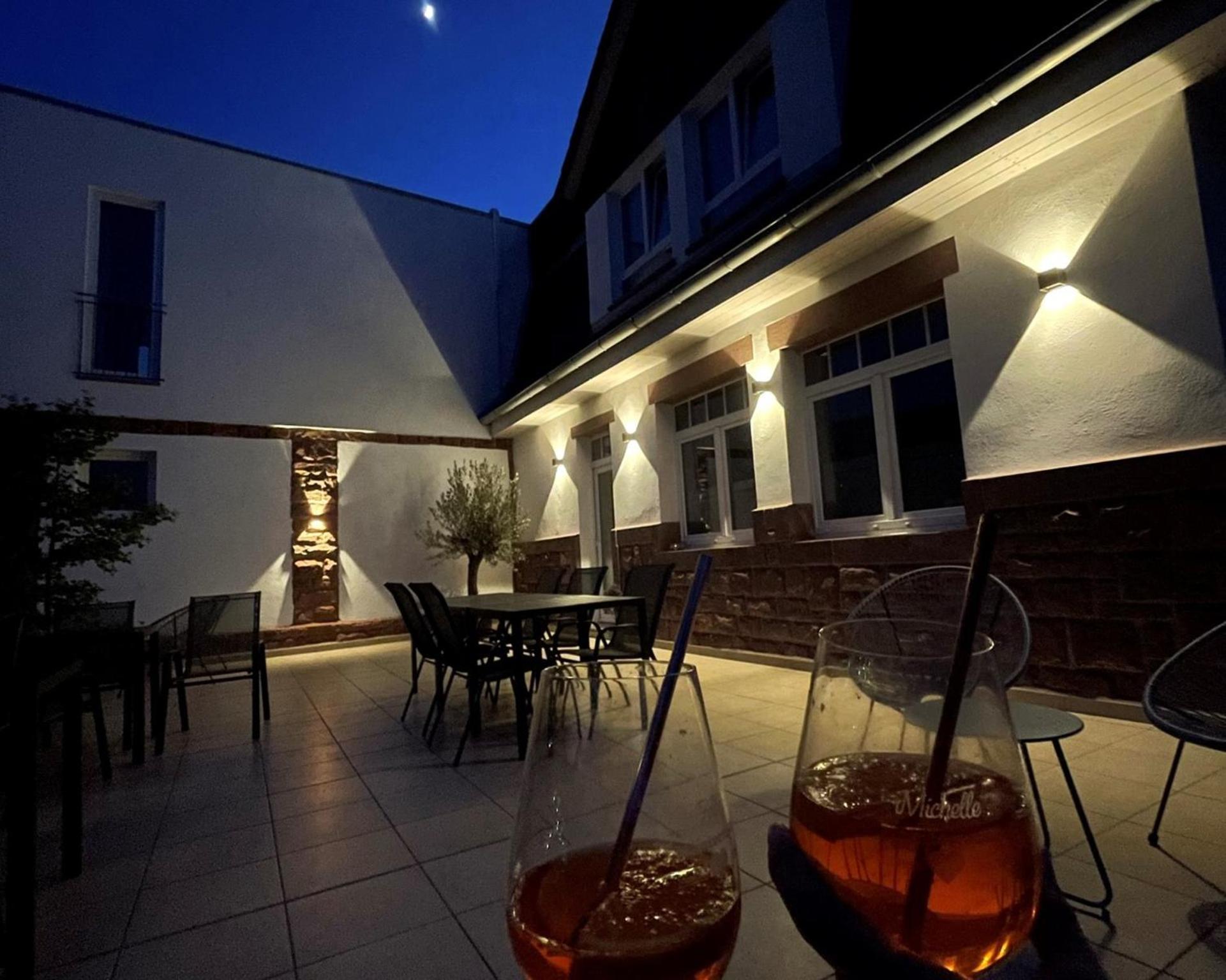 Mainterrasse Boardinghouse Am Fluss Klimatisierte Mit 80qm Terrasse