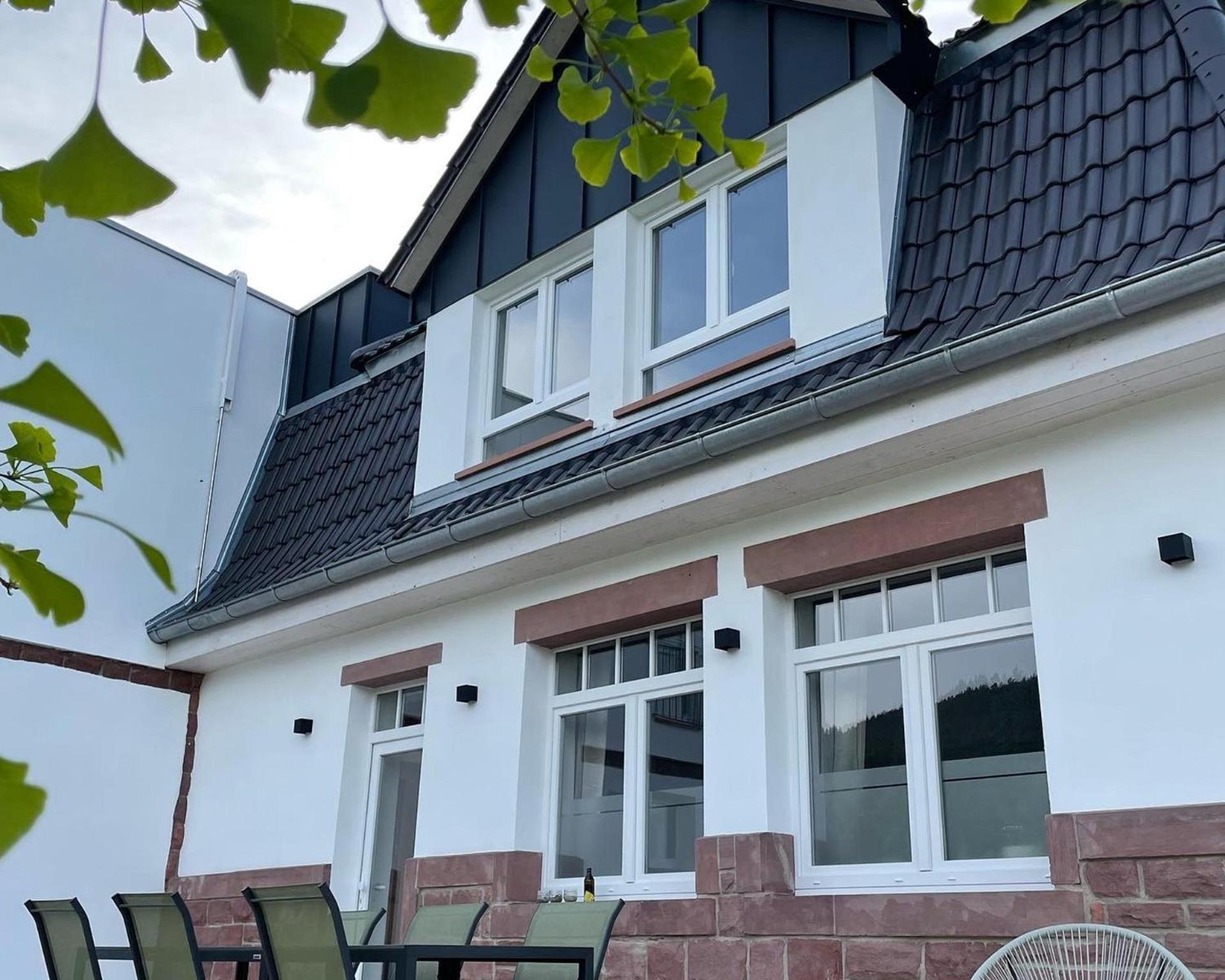 Mainterrasse Boardinghouse Am Fluss Klimatisierte Mit 80qm Terrasse