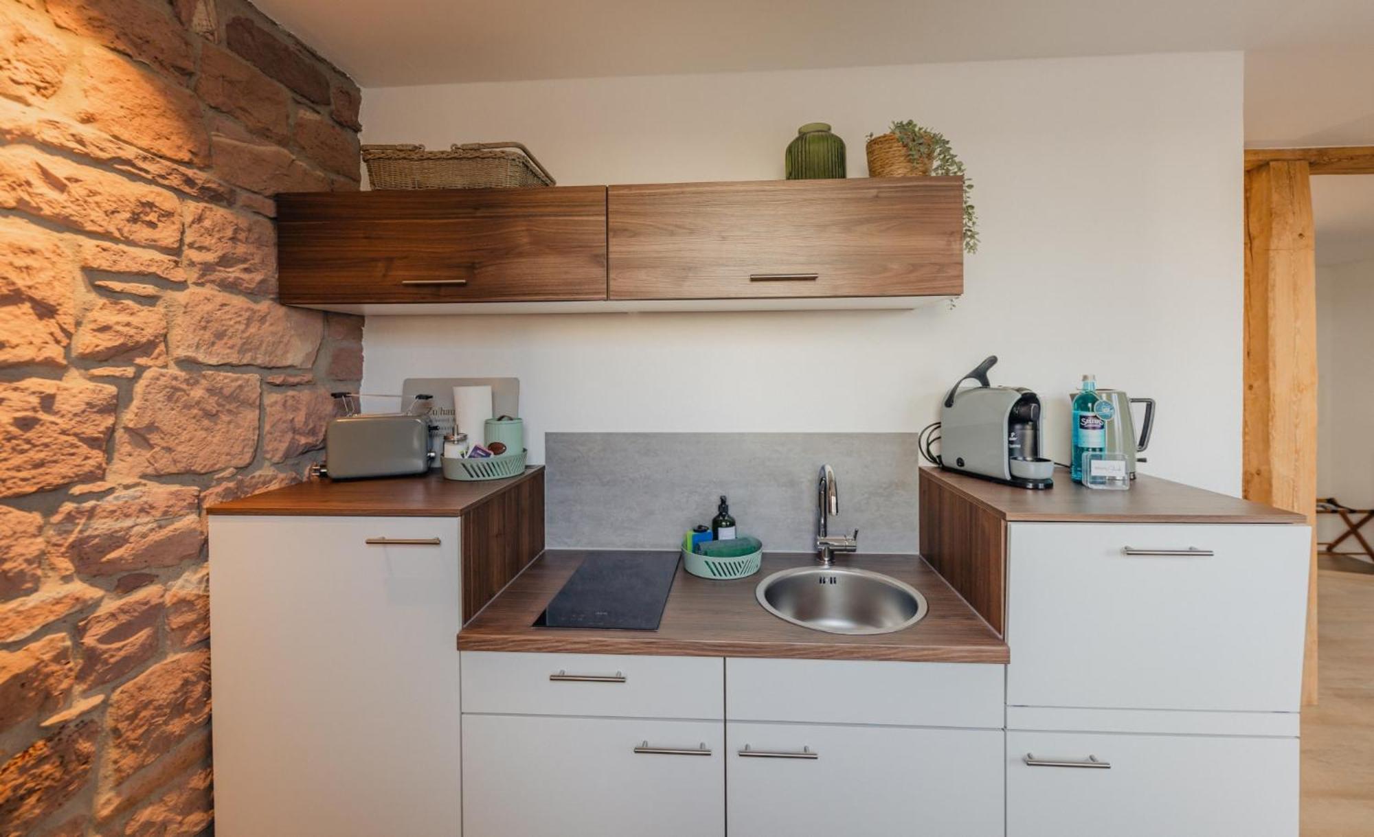 Mainterrasse Boardinghouse Am Fluss Klimatisierte Mit 80qm Terrasse Miltenberg